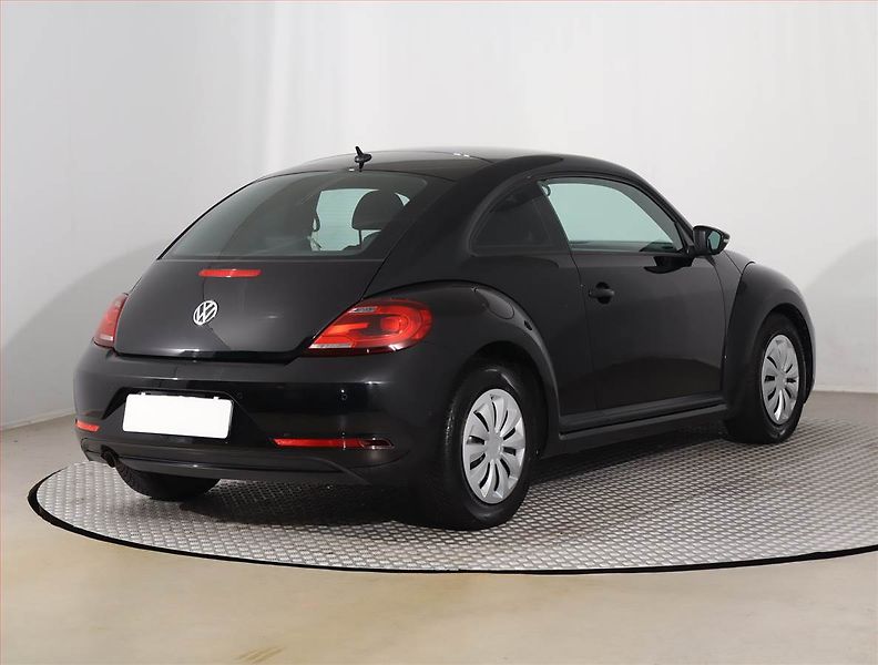 Volkswagen Beetle (2016) 1.2 TSI, Park. senzory - fotka 5 z 12
