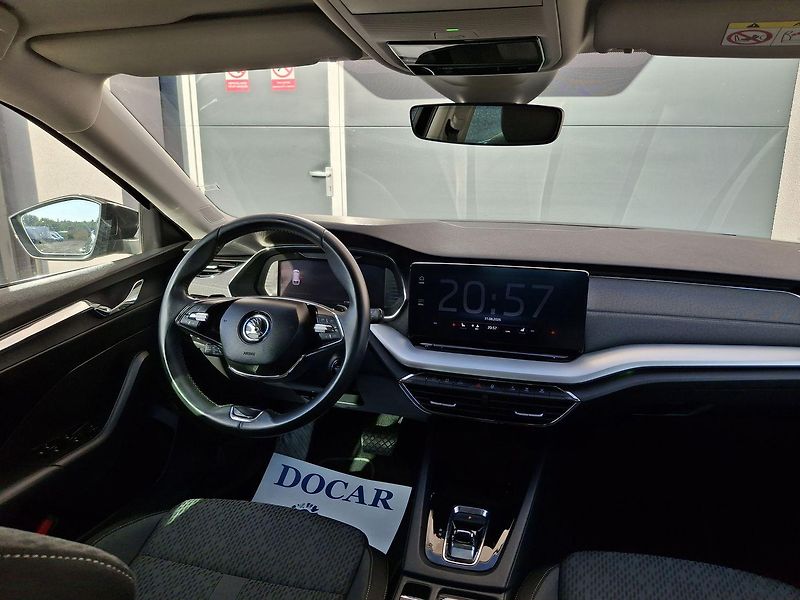 Škoda Octavia (2023) 1.0 E-TSI Business Plus ZÁRUKA - fotka 28 z 38