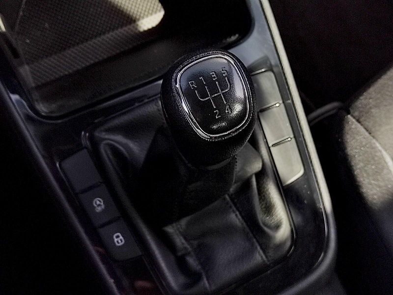 Škoda Fabia (2023) Active 1,0 Mpi 59 Kw - fotka 19 z 30