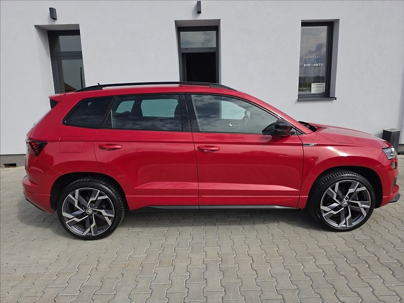 Škoda Karoq 1,5 TSi 110KW DSG Sportline TZ - fotka 5 z 46
