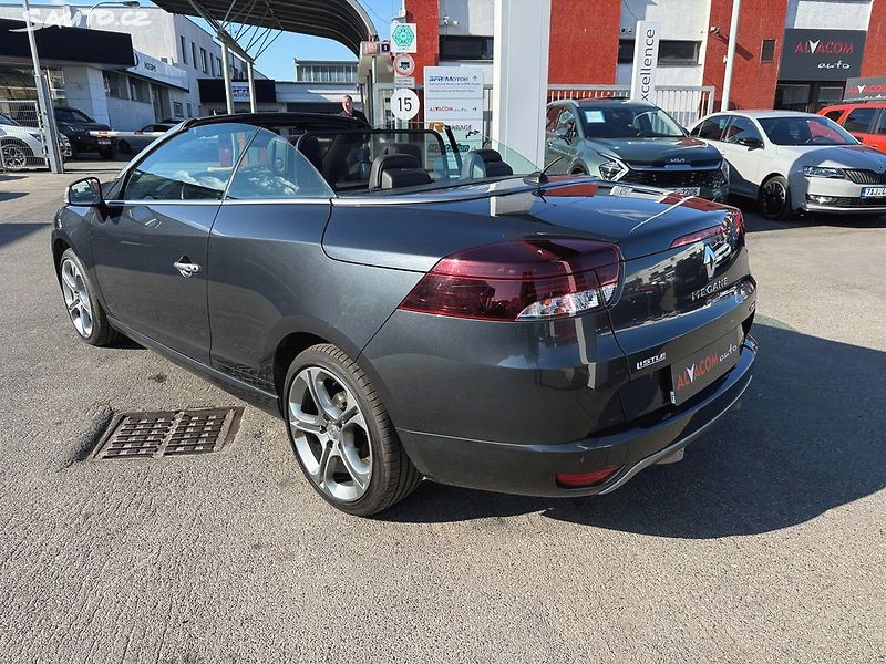 Renault Mégane 2.0 dCi 118kW - fotka 19 z 43