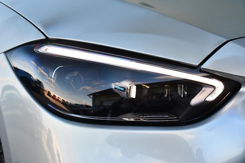 Mercedes-Benz Třídy C 43 AMG 4M N.TOP PANO HUD ČR - fotka 53 z 54