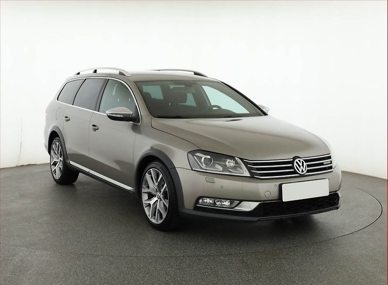 Volkswagen Passat (2014) Alltrack 2.0 TDI, 4X4 - fotografie inzerátu