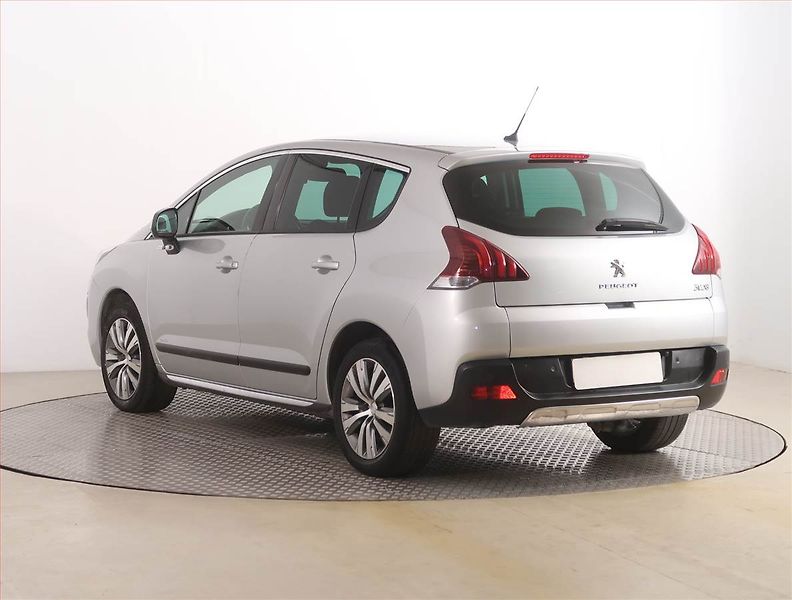 Peugeot 3008 (2015) Allure 1.6 VTi, Serv.kniha - fotka 4 z 19