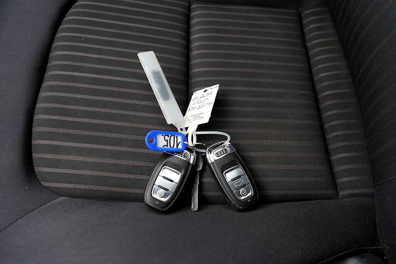 Audi A4 2.0 TDI/manuál/180 PS - fotka 42 z 42