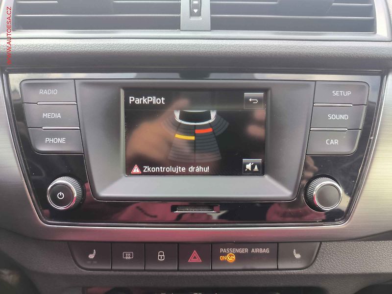 Škoda Fabia (2015) 1.2 TSi, Style, DSG, +kola - fotka 13 z 21