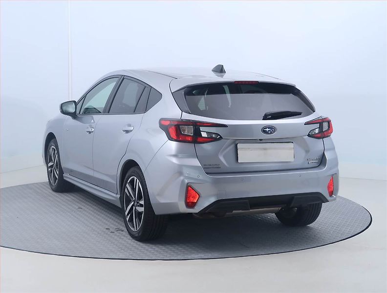 Subaru Impreza (2025) 2.0 e-Boxer - fotka 4 z 15