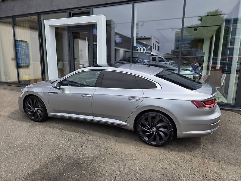 Volkswagen Arteon (2018) 2.0 BiTDI DSG 4M 176kW R-Line - fotka 2 z 71