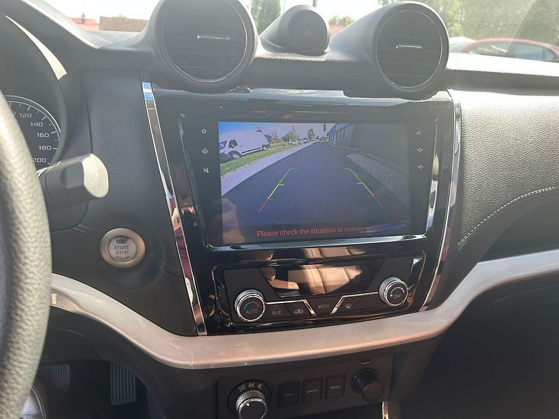 Dongfeng DF 6 (2025) DF6 4WD AT MID OFF-ROAD - fotka 10 z 13