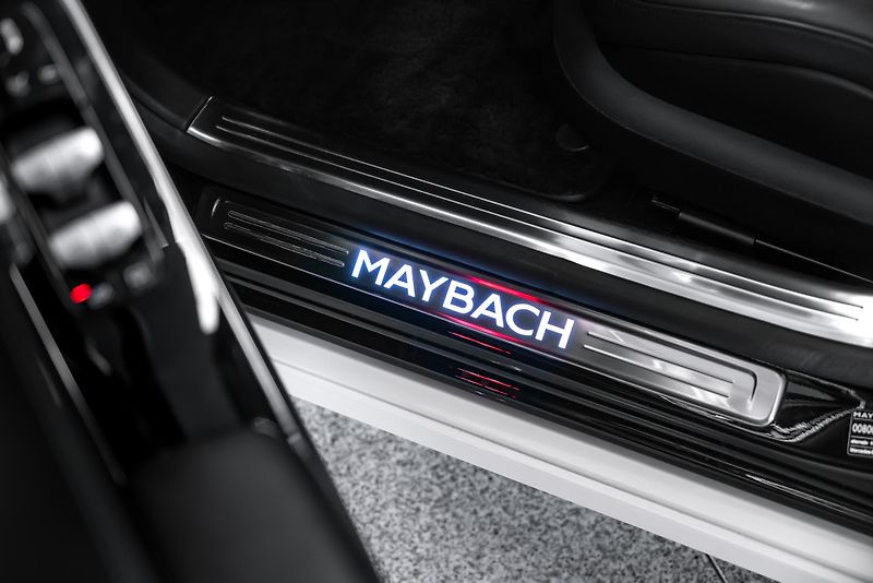 Mercedes-Benz Třídy S S 680 MAYBACH FIRSTCLASS/BURM/ - fotka 24 z 27