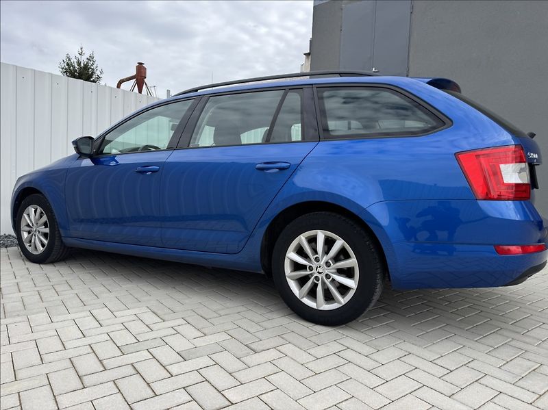 Škoda Octavia 1,6 TDI 81kW 2.maj původ ČR - fotka 18 z 50