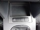 Volkswagen Touran (2007) Cross 2.0 TDi - náhled 16