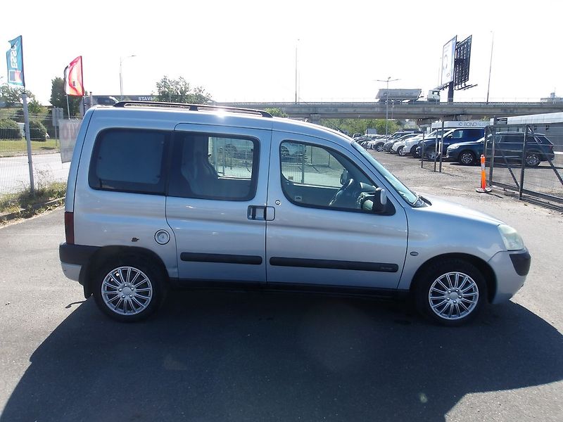 Citroën Berlingo 2,0HDi 2xŠOUPAČKY,KLIMA ! - fotka 6 z 25