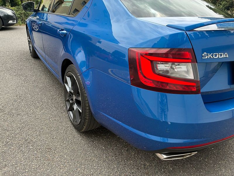 Škoda Octavia 2.0 TDI 135 kW RS ČR - fotka 6 z 30