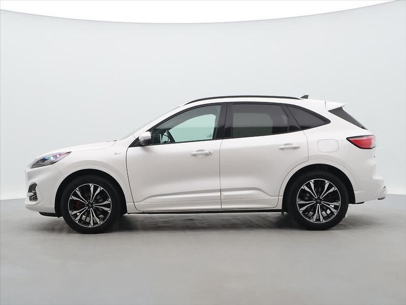 Ford Kuga 2,0 TDCi 140kW AWD ST Line X C - fotka 4 z 34