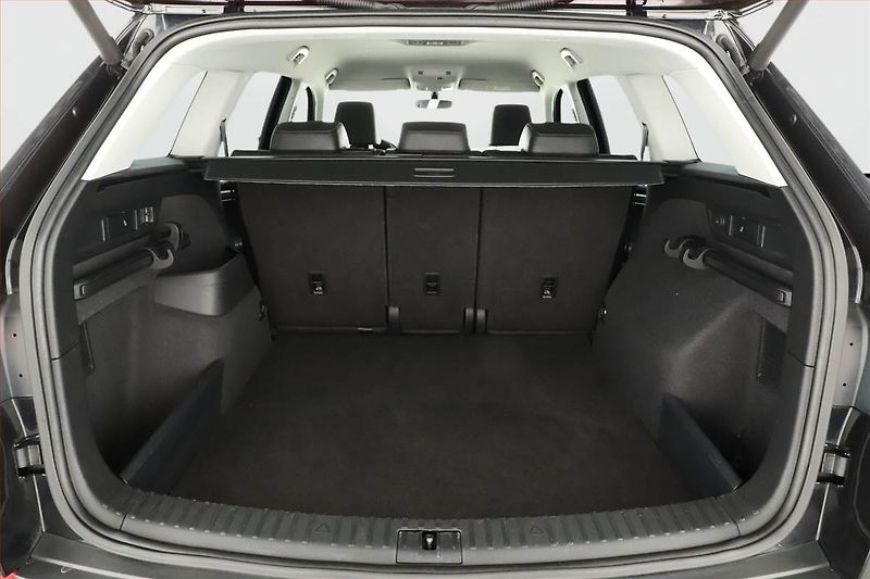 Škoda Kodiaq (2019) 1.5 TSI, Automat, Kůže, Navi - fotka 19 z 21