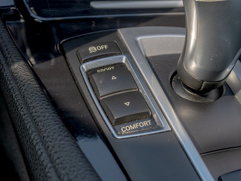 BMW Řada 5 (2013) 2.0D 135KW mat – NOVÉ V ČR - fotka 23 z 44