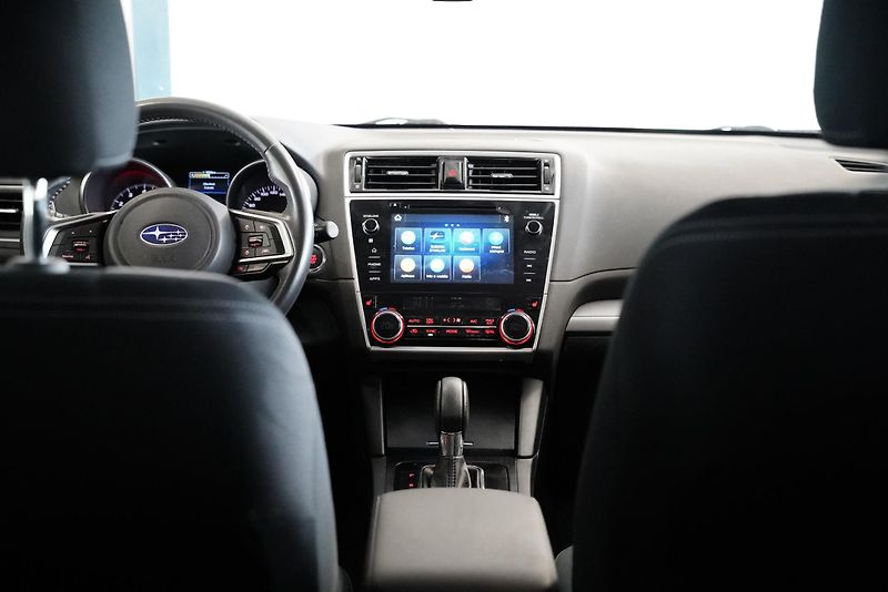 Subaru Outback - fotka 29 z 32