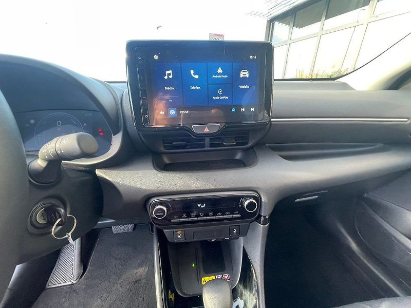 Toyota Yaris 1.5 Hybrid 116k automat Style - fotka 16 z 28