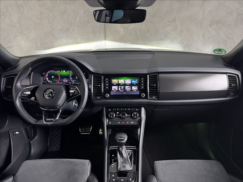 Škoda Kodiaq 2,0 TDi  DSG Sportline Virtual - fotka 17 z 47