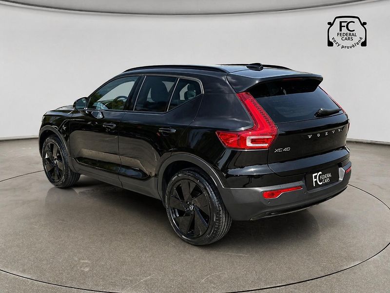 Volvo XC40 B3 FWD BE // 360 // kola - fotka 3 z 51
