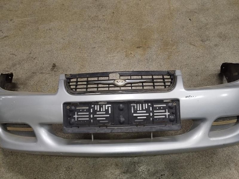 Chrysler Neon přední nárazník  - fotka 3 z 4