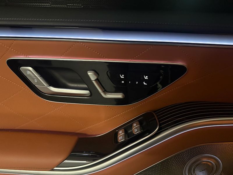 Mercedes-Benz Třídy S (2022) 400d 4Matic_1.Majit/DPH/Záruka - fotka 15 z 19