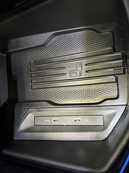 Volkswagen Passat (2025) 2.0TDi DSG ELEGANCE REZERVACE - fotka 25 z 36