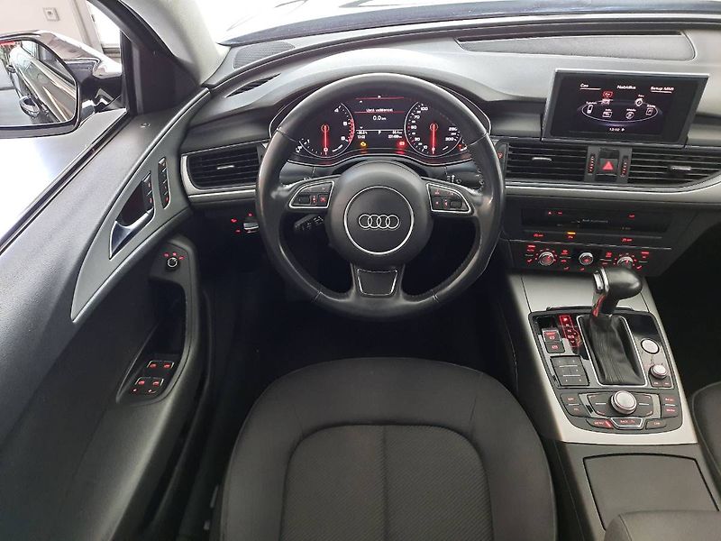 Audi A6 (2012) 3.0 TDI quattro (180kW/245k) S - fotka 11 z 23