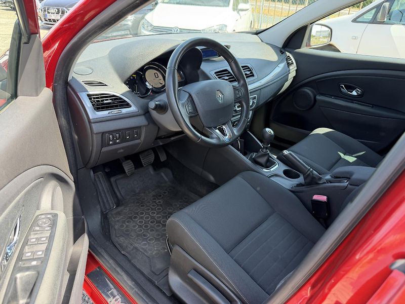Renault Mégane (2015) 1.2 TCe 85kW ČR - fotka 9 z 40