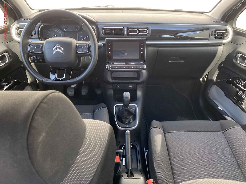 Citroën C3 (2022) 1.2, Shine, navi, kamera - fotka 8 z 17