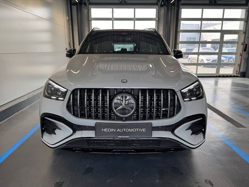 Mercedes-Benz GLE (2026) 53 4MATIC+ - fotka 2 z 10