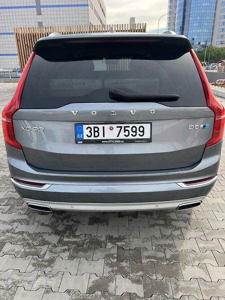 Volvo XC90 (2019) - fotka 4 z 10