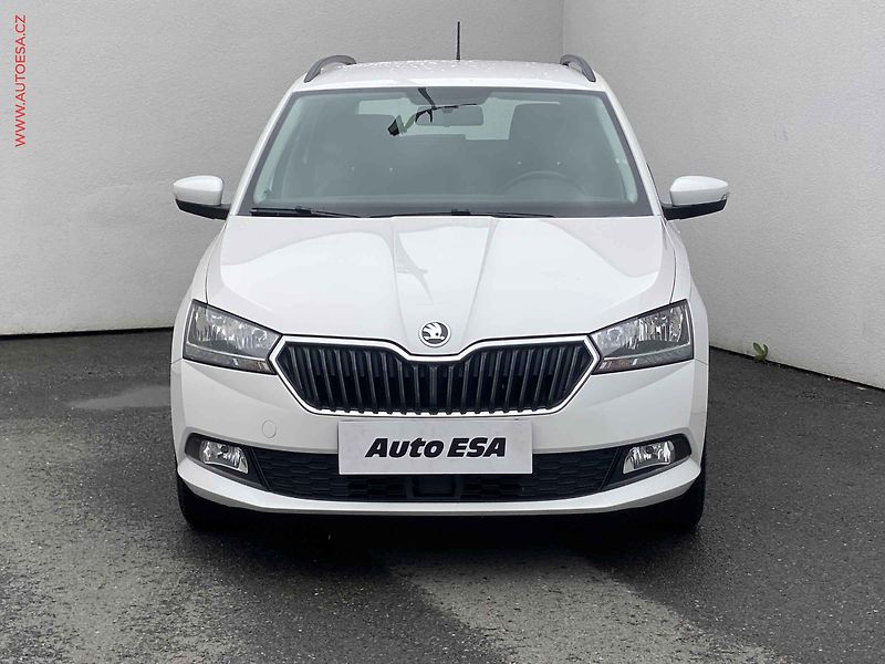 Škoda Fabia (2020) 1.0 TSi, 1.maj,ČR, Ambition - fotka 2 z 17