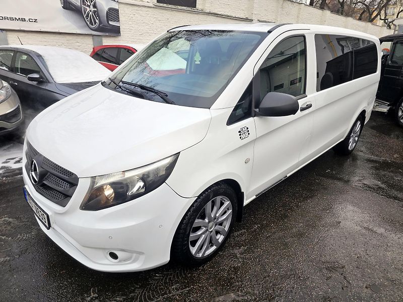 Mercedes-Benz Vito Tourer 9-míst 4Matic serv.kn. - fotka 1 z 16