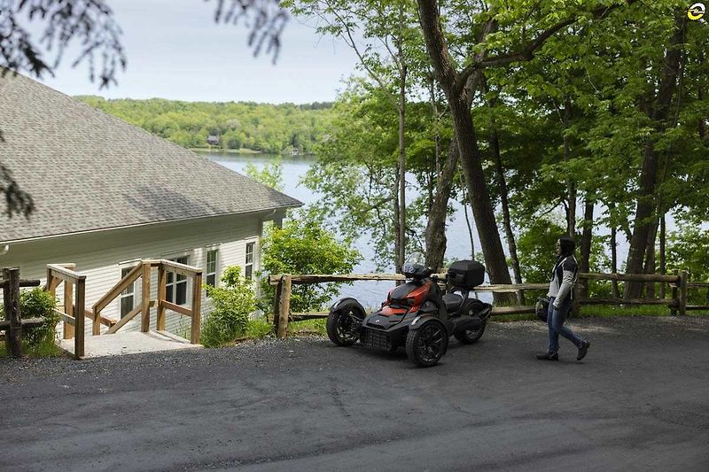 Can-Am Spyder Ryker (2026) Ryker STD 900 ACE, MY2026 - fotka 4 z 4