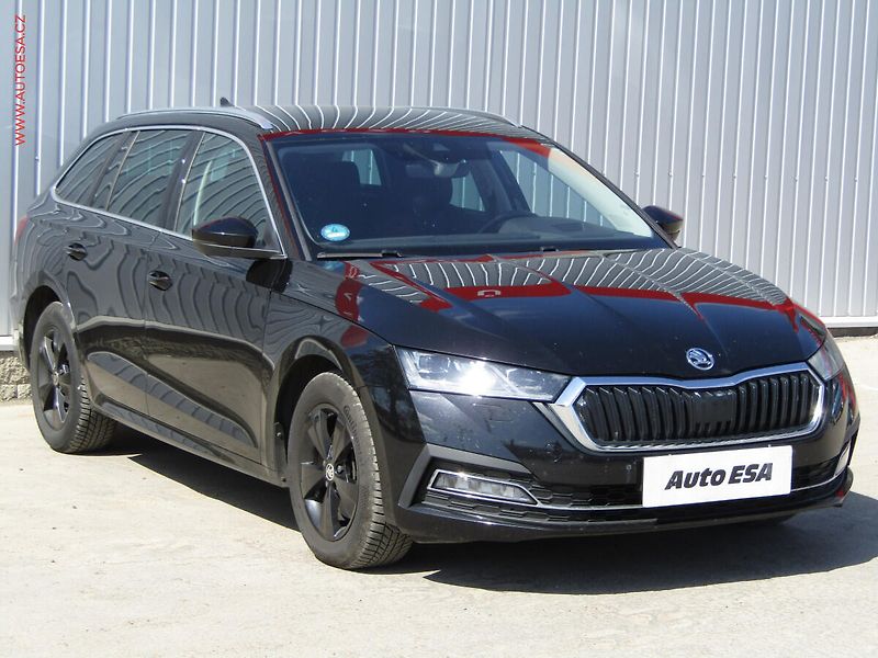 Škoda Octavia (2022) 2.0 TDi, Style, DSG, TZ - fotografie inzerátu
