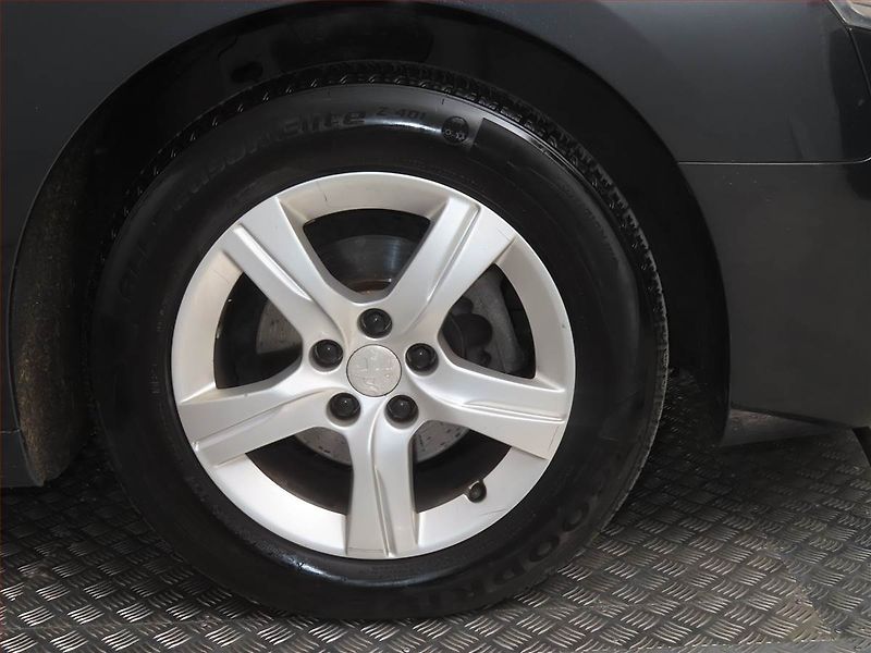 Peugeot 508 (2012) 2.0 HDi, Tempomat - fotka 14 z 18