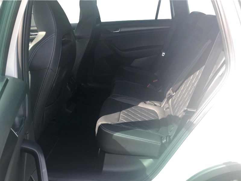 Škoda Kodiaq 2,0 TDI DSG 4x4 Sportline - fotka 12 z 30
