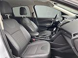 Ford Kuga 2.0TDCi 4x4 AUTOMAT TITANIUM  - náhled 32