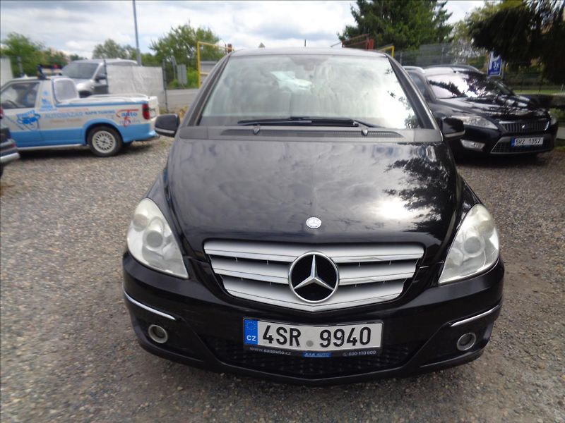 Mercedes-Benz Třídy B 1,7 - fotka 2 z 18
