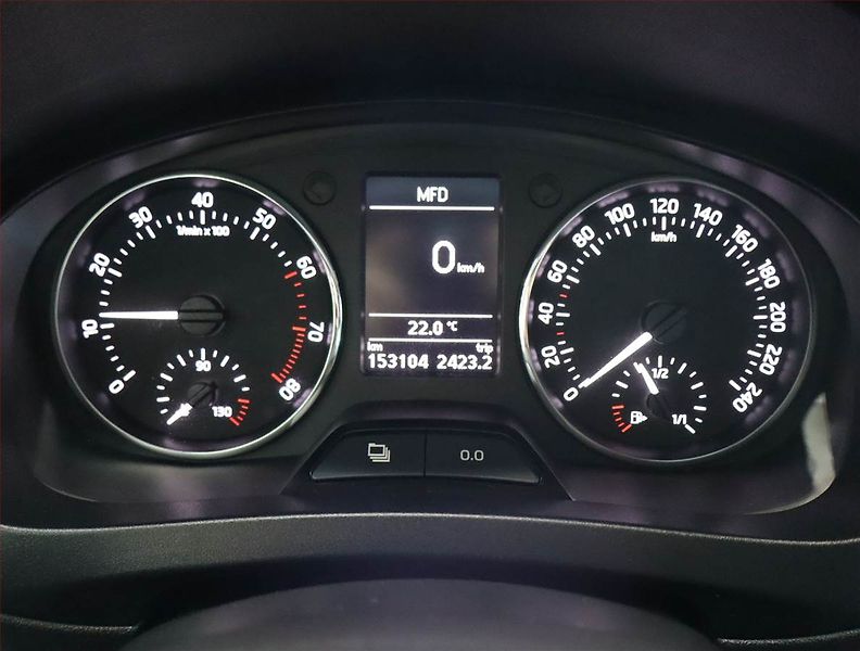 Škoda Rapid (2012) Ambition Plus 1.2 TSI - fotka 11 z 18