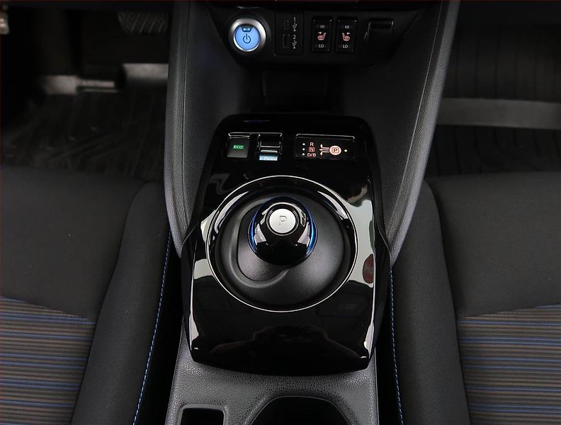 Nissan Leaf (2021) 40 kWh, SoH 91%, Automat - fotka 13 z 25