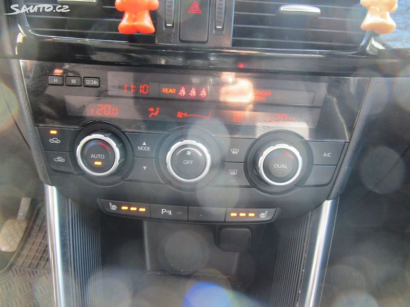 Mazda CX-5 2,2D-4x4-129KW-NOVÝ OLEJ - fotka 22 z 27