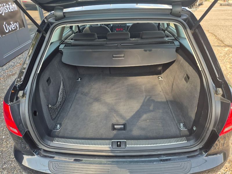 Audi A4 (2007) 1.6MPi 75kw, tažné, pěkná - fotka 21 z 24