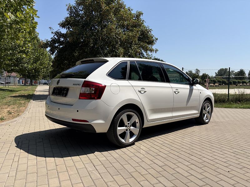 Škoda Rapid 1.2 TSI Ambition - fotka 10 z 30