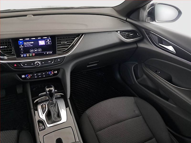 Opel Insignia (2021) 2.0 CDTI, Automat, Serv.kniha - fotka 8 z 20