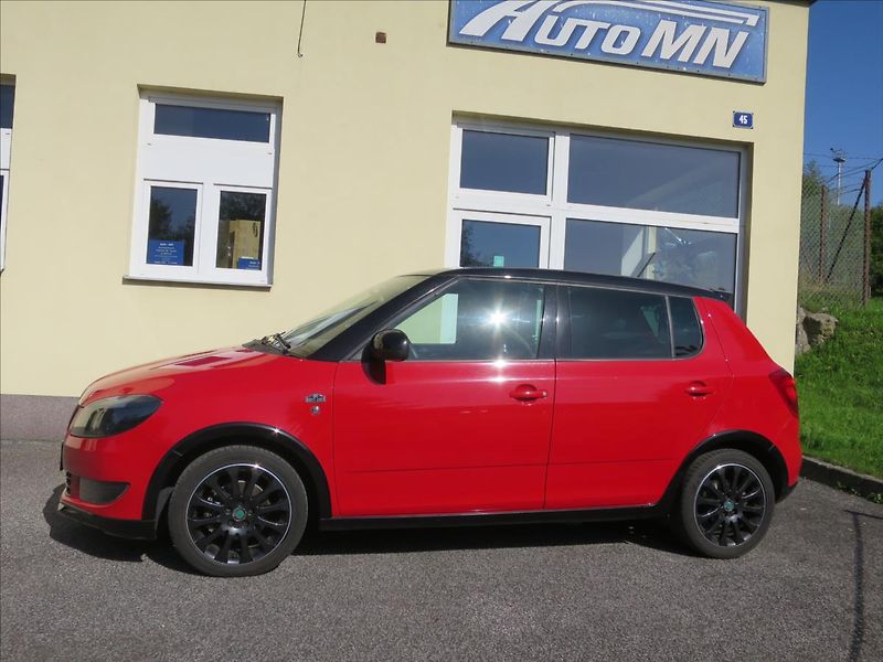 Škoda Fabia 1,2  TSI Monte Carlo - fotka 6 z 23