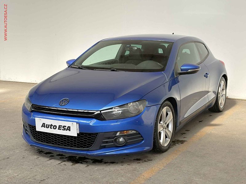 Volkswagen Scirocco (2009) 2.0 TDI, AC - fotka 3 z 15