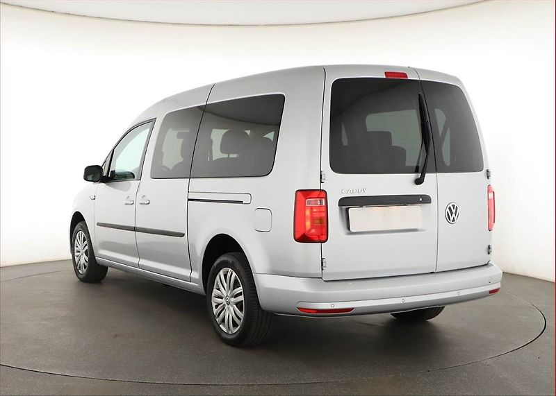 Volkswagen Caddy (2018) Maxi 2.0 TDI, 7Míst, ČR, 1Maj - fotka 4 z 14